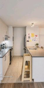 Condo 4 1/2 - 2 chambres de bain - Photo 3