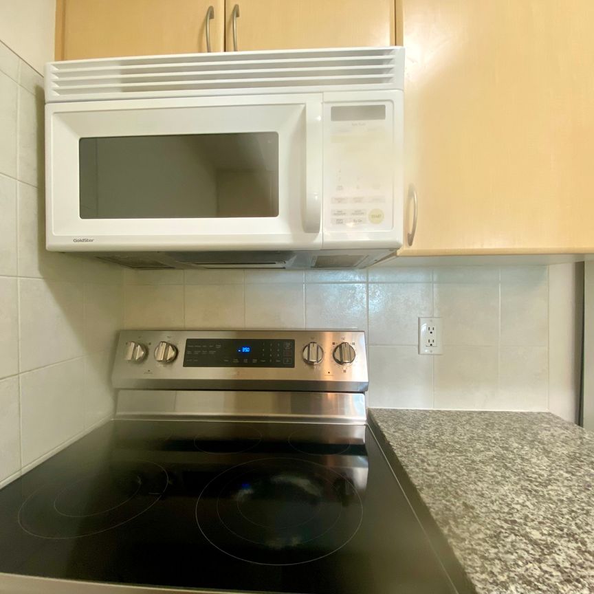 For Lease - 35 Bales Avenue Unit# 1802, Toronto, Ontario - Photo 1