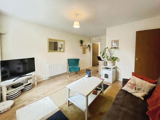 1 bedroom ground floor maisonette to rent - Photo 1