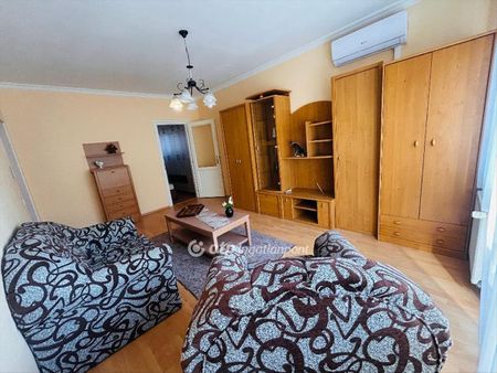 Kiadó újszerű állapotú lakás - Kecskemét - Photo 4