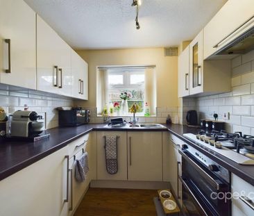 1 bedroom semi-detached house to rent - Photo 4