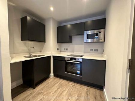 1 bedroom property to rent in Salford - Photo 5