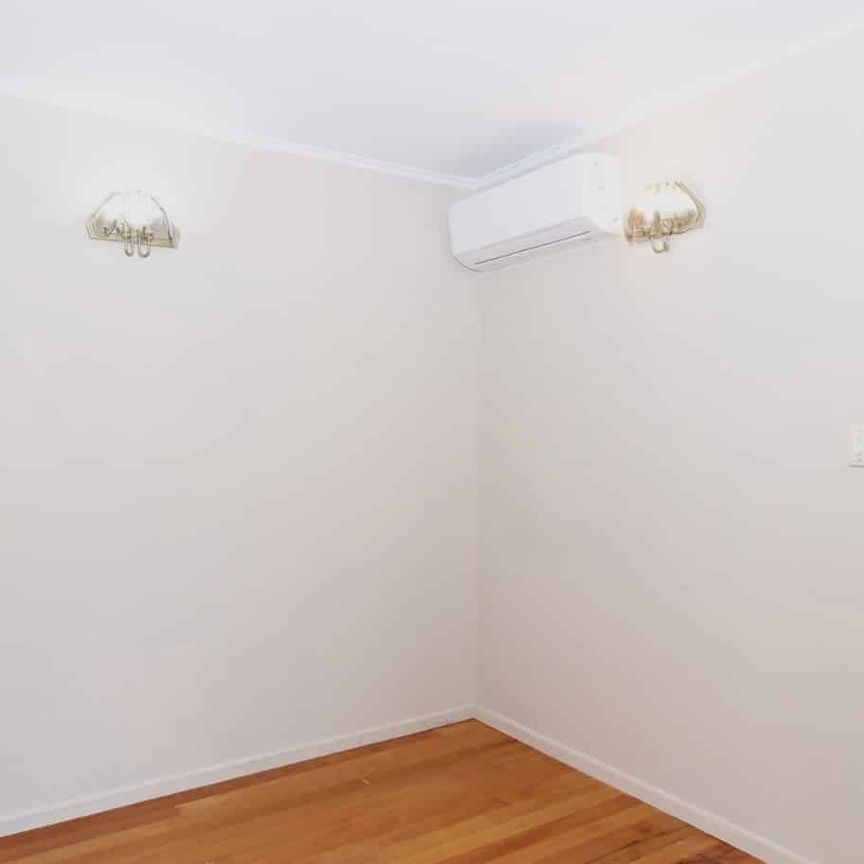 4 Bedroom Home in Manurewa - Photo 1