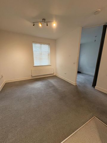 The Broadway, Mill Hill, London NW7 - Photo 5