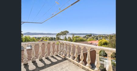 Double Storey Living with Views and Space - Photo 4