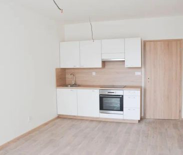 Pronájem novostavby bytu 1+kk s terasou na ulici Jánského v Olomouci - Photo 3