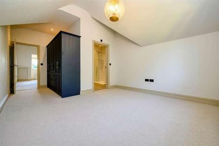 The Hamlet, Gallowstree Common, RG4 - Photo 2