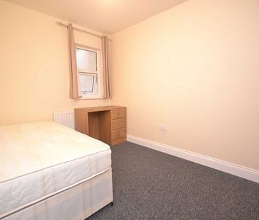 5 Bed - Pitcroft Avenue, University Area - Photo 5