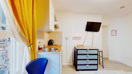Studio, Flat 13, 4 - Photo 5
