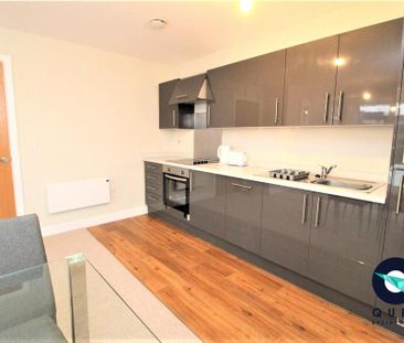 3 bedroom flat to rent - Photo 6