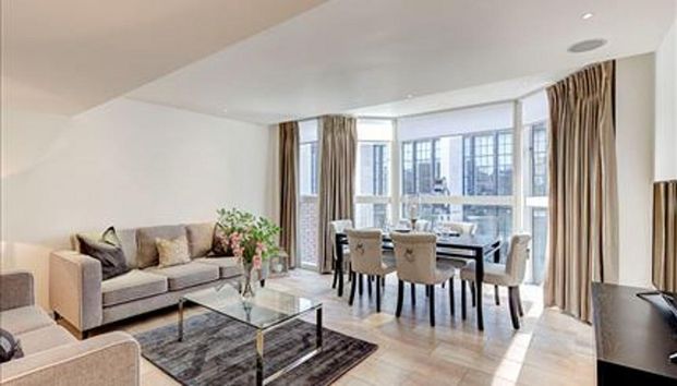 2 bedroom flat to rent - Photo 1