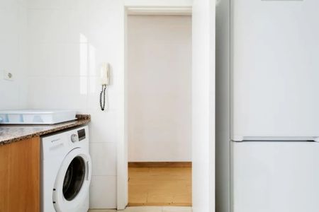 Carrer dels Sants Just i Pastor, Valencia, Valencian Community 46021 - Photo 4