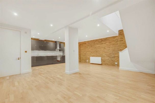 Gatesborough Street, Shoreditch, EC2A - Photo 1