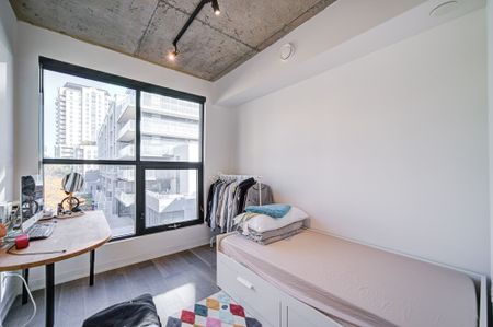 For Lease - 12 Dervock Crescent Unit# 2, Toronto, Ontario - Photo 5