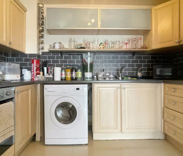 2 bedroom property to rent - Photo 5