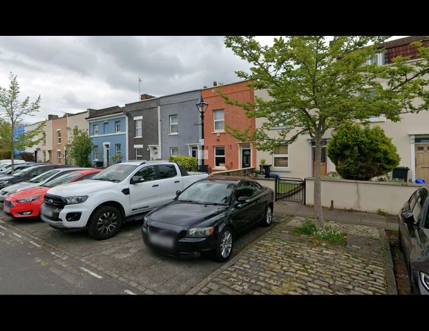 3 Bed Terraced House, Armoury Square, BS5 - Photo 1