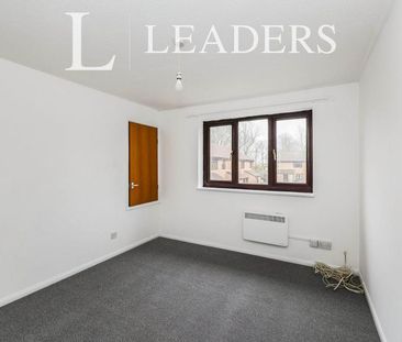 2 bedroom apartment to rent Green Farm Gardens, Portsmouth, Hampshi... - Photo 1