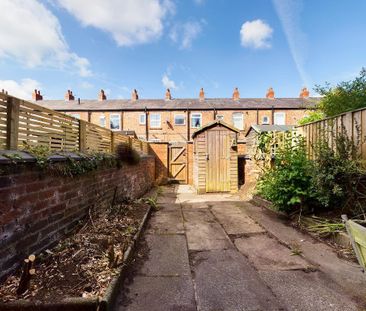 2 bedroom terraced house to rent - Photo 5