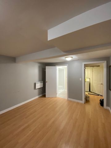 690 Scottsdale Dr, Guelph - Photo 3