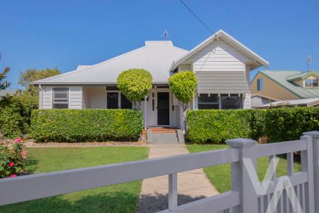 46 Fullerton Street, Stockton NSW 2295 - House For Rent | Domain - Photo 4
