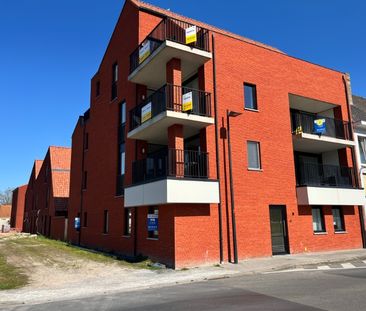 Gelijksvloers 2-Slaapkamer appartement met terras en parkeerplaats - Foto 2