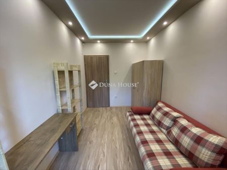 Kiadó újszerű állapotú lakás - Győr - Fotó 3