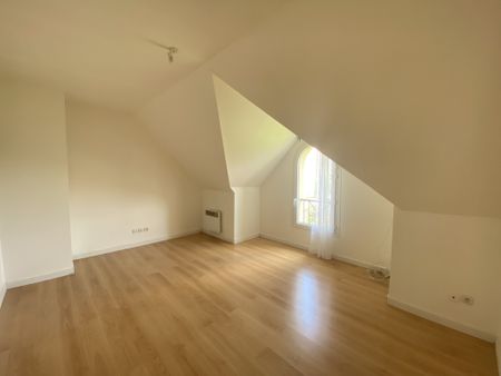 Location Maison 6 pièces 129m² CHAMPLAN 91160 - Photo 5