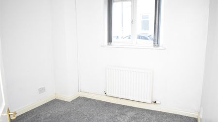 Wistaston Road, Crewe - Photo 3
