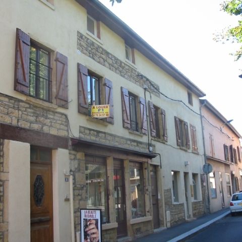 TREVES PAQUES 21BIS, - Photo 1