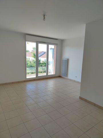 Location Appartement 3 pièces 57m² ORLEANS 45000 - Photo 2