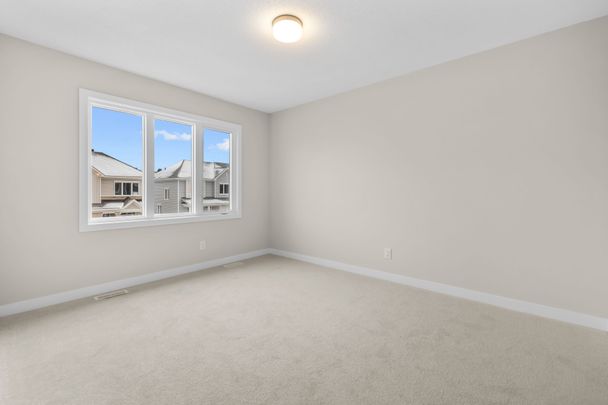 For Lease - 217 Ryan Reynolds Way, Orleans - Convent Glen and Area, Ontario - Photo 1