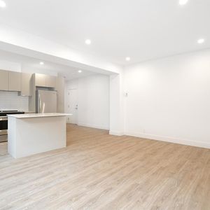 1 Bedroom - 3440 Avenue Ridgewood, Montréal - Photo 2