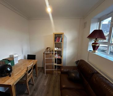 2 Bed Flat, Highbury Estate, N5 - Photo 2