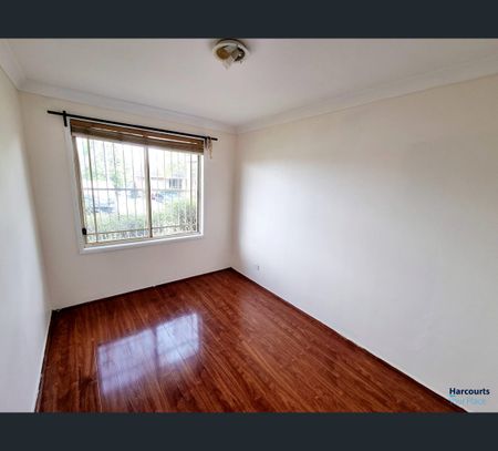 9 Gemstone Way, Oakhurst, NSW 2761 - Photo 4