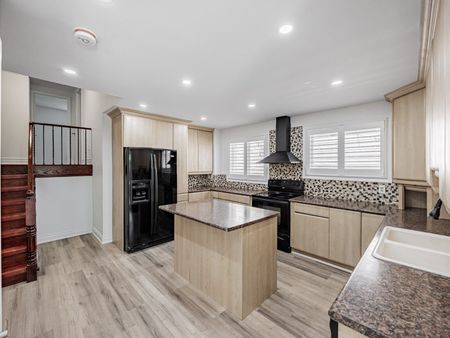 For Lease - 838 Merritt Drive Unit# Upper Unit, Milton, Ontario - Photo 3