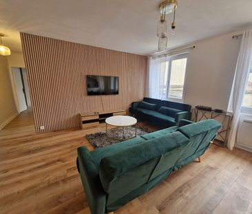 Location Appartement 3 pièces 72m² - Photo 2