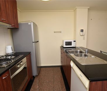 2503/668 Bourke Street - Photo 3