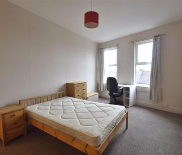 4 bedroom apartment to rent - Photo 5