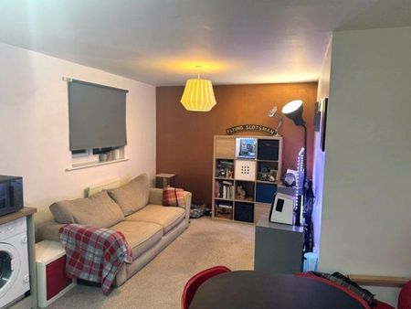 2 bedroom apartment to rent - Photo 2