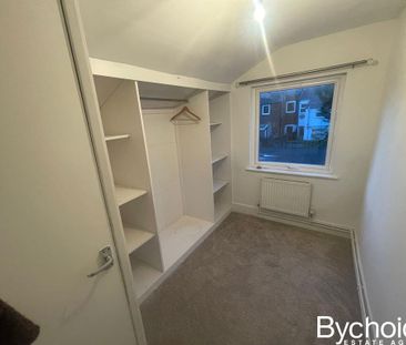 2 bedroom terraced house to rent - Photo 3