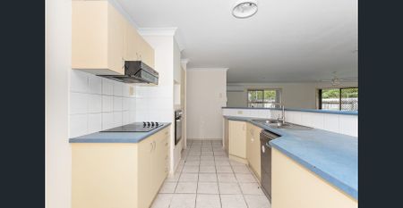 Easy Family Living in a Quiet Location - Photo 4