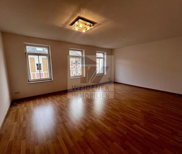 Geräumige 3 Raum Wohnung mit Balkon, Wanne, Dusche und Fußbodenheiz... - Photo 1