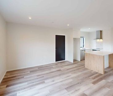 Cloverlea - 2 bedrooms - Photo 2