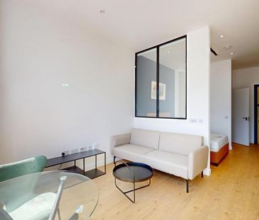 Studio to rent - Photo 6