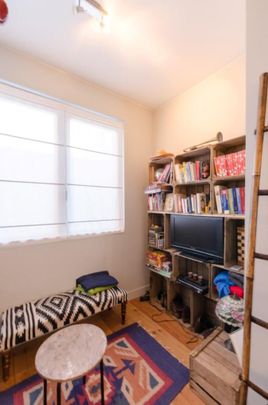 Ruim duplexapp. met 1 slpk. en privatieve binnenkoer - Photo 1