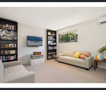 Flawless Mermaid Waters Private Sanctuary - Photo 1