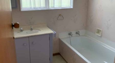 Large Family Home in Atawhai - Photo 5