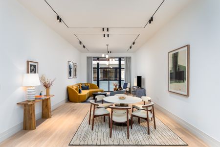 Chic Two-Bedroom Flat at The Whiteley - Photo 4