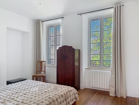 Location Appartement 4 pièces 90m² COUTANCES 50200 - Photo 5