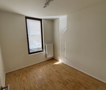 Lichtrijke, moderne en energiezuinige penthouse te koop in Roeselare - Photo 2